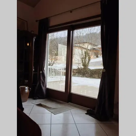 Maison Entiere Au Pied Du Plateau Du Retord 2 Sdb - Vouvray Holiday home *
